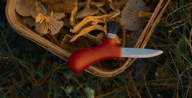 Nůž Morakniv Karl-Johan Houbařský nůž - červený